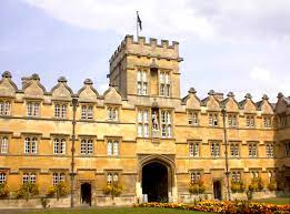 There are plenty of good college accommodations in oxford. University College Oxford Wikipedia