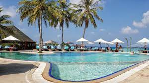 Trova case vacanza, appartamenti, ville e b&b nelle maldive del salento. Cat Costa O Vacanta In Maldive Youtube