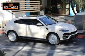 Kanye West Acquires 350 000 Lamborghini And Ends Feud With Drake Hollywood Pipeline See what kanye west did to his brand new ₦71.8m lamborghini urus suv by obafemee80(m):
