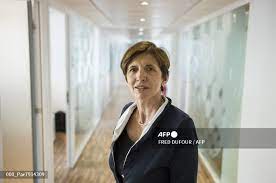 Michèle leridon começou a trabalhar na afp em 1981 e, por quase 40 anos, passou por diferentes serviços e exerceu várias responsabilidades: Ovwkt7a07arcum