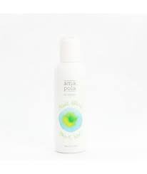 I was in the salon giving a client consultation and started to smell something in her hair that reeked of baby vomit. Natural Baby Oil Ecological Amapola Bio Eco Cosmetics Size 250ml