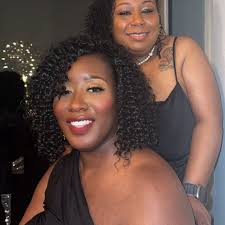 AboutLastNight After the bonfire, I had to go celebrate with my friend. I  am a woman of my word and told her I would be there💯💪🏾 We had a blast  celebrating my