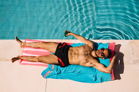 Fonds D Ecran Homme Piscine Lunettes Telecharger Photo