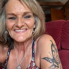 Rebecca Becknell's Instagram, Twitter & Facebook