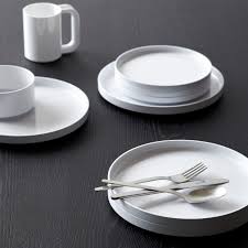Black And White Melamine Dinnerware Sets Heller White Melamine 4 Piece Dinnerware Set Dinnerware Dinnerware Set Melamine Dinner Plates