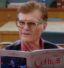Prenons un moment pour se souvenir de Fred Willard (alias Alter-Pierce). Il  est décédé aujourd'hui à l'âge de 86 ans. : r/community