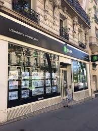 Notre agence de bretenoux, spécialisée dans la transaction immobilière, a ouvert ses portes en 2003. Pin By Darcom Tunisia On Vitrine Agence Design Store Design