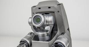 Medias du sud, le nouvel actionnaire, risque de l'apprendre à ses « dépenses » ! Mavic 2 Zoom Au Dessus C Est Le Soleil