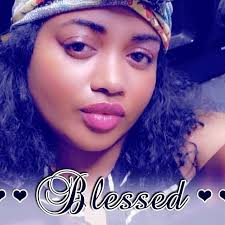 تايلر بيري يدافع عن استغلال صدمة وألم النساء السود في أفلامه، بما في ذلك  "القش"