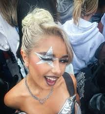 Megan Arnott (meganarnott2002)