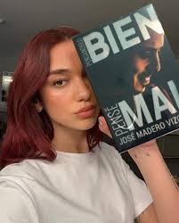 Say HI if you love Dua lipa 🥰