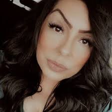 Trina Flores (@trinaflores8)