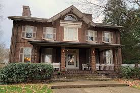 Pittsburgh public theater, city theatre, pict classic theatre, quantum, the rep, off the wall, barebones, no name players, bricolage, prime stage, carrnivale theatrics, pittsburgh clo, pittsburgh recent credits include the spitfire grille and floyd collins for front porch theatricals. This Old Pittsburgh House A Great Day At Vineacre Pittsburgh Magazine