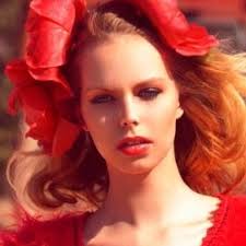 Make-up & hair by me