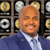 900+ "Farley" profiles