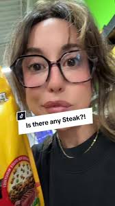 Is there even Steak in this bag of Pedigree?! #fyp #pedigree #dogfood  #petfood #steakflavor