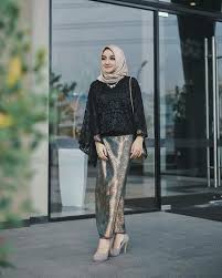 Maybe you would like to learn more about one of these? 30 Model Baju Sasirangan Kombinasi Brokat Fashion Modern Dan Terbaru 2021 Pusat Mukena Com Jual Mukena Model Terbaru 2021