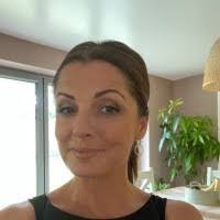 Ashley Healey's Instagram, Twitter & Facebook