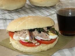 Recette Pan Bagnat Nicois Cuisinez Pan Bagnat Nicois Recettes De Cuisine Recette Pan Bagnat Cuisine
