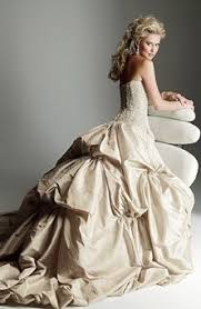 Modern Women S Dress Inspired By Bustle Period Wedding Dresses Taffeta Victorian Style Wedding Dress Ruffle Wedding Dress