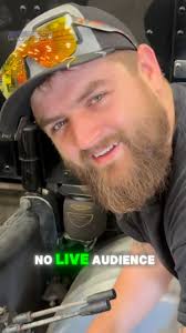 Got a Live Audience‼️, ., ., #trucks #trucking #trucker #truckdriver  #peterbilt #scania #kenworth #semi #largecarmafia #dodge #diesel  #dieseltrucks #dieselpower #dieselmechanic #diesellife ...