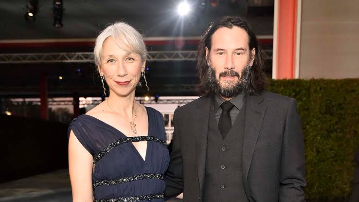 🎬❤️ Keanu Reeves Reflects on Betrayal, Loss, and the One Hollywood Experience He Never Forgot