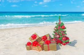 Children believe that santa claus leaves presents for them under the christmas tree on christmas eve. Christmas In Australia Holidappy