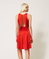 Robes3_franges_g8f is a set of three sleeveless minidresses with fringed skirts, created for genesis 8 female by chacornac. Robe En Melange De Satin Et Soie Avec Franges Femme Rouge Twinset Milano