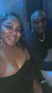 My King and I have been married for 14 years. There's 15 years difference  in our age. How many other couples