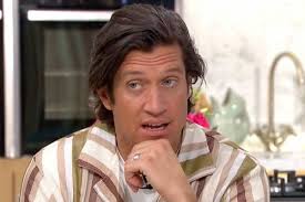 Vernon Kay admits tearful Strictly star 'knocked me off my feet' in heartbreaking chat