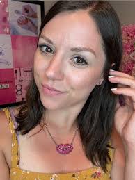 Encouraging words for makeup beginners