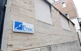 Di palma è già stato direttore generale dell'enac dal 1998 al 2003 ma nella sua lunga carriera è stato anche responsabile. Enac Istituito Gruppo Di Lavoro Per Verifica Costi Accessori Per Scelta Posti A Bordo Degli Aerei