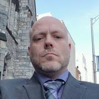 Terry Roston's Instagram, Twitter & Facebook