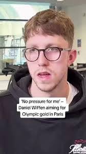 Daniel Ribbing's Instagram, Twitter & Facebook