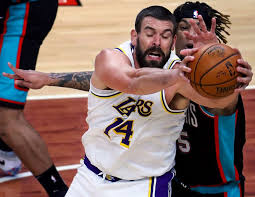 Featuring los angeles lakers graphics, this pullover will keep you comfortable and full of team spirit. Lakers Win Over Grizzlies Not What It Could Ve Been For Gasol Memphis Local Sports Business Food News Daily Memphian