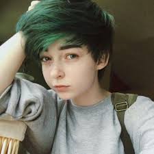 Try using bedhead's mastermind or maniuplator, there are bunches of vids on youtube about what products to use and how to use them. 50 Cool Ways To Rock Scene Emo Hairstyles For Girls Hair Motive Hair Motive