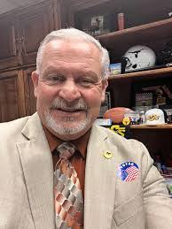 Drew Darby's Instagram, Twitter & Facebook