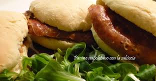 Panini molto sostanziosi e goduriosi, ma equilibrati nel gusto. Panino Napoletano Con La Salsiccia Pasta E Non Solo
