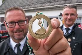 Einzigartig: Einmal alle fünf Jahre verwandelt sich Pobershau im Erzgebirge  in ein gigantisches Lichtermeer