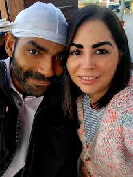 Two lovebirds, one cookie stand, and zero self-control 🍪❤️ Rockford, you  weren't ready for this level of sweetness (and it's not just the cookies  😉) Today, we are serving up cookies, smiles,