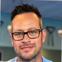 Kevin Roehl's Instagram, Twitter & Facebook