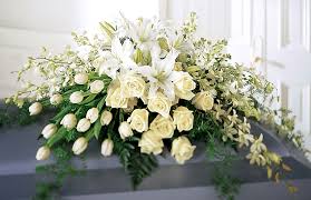 There are 1506 casket flowers for sale on etsy, and they cost $74.32 on average. The Etiquette Of Sympathy Flowers And Funeral Floral Arrangements Lima Funeral Florist