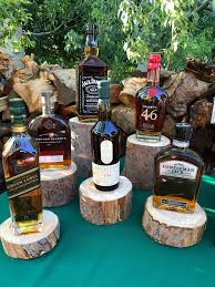 60th Birthday Party Ideas For Husband Hatte Einen Whisky Zigarren Bar Fur 60 Geburtstags Party Ehemann Bro In Gesetz Gesc In 2020 Mens Birthday Party 60th Birthday Party 50th Birthday Party Decorations