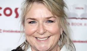 Fern Britton inundated with support as heartbroken star is left feeling  'battered by life'