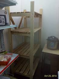 Assalamualaikum gais.di video kali ini aku mau diy rak bumbu dan sticker bumbu dapur. Diy Pallet 2 Jam Siap Rak Dapur D Apple Facebook