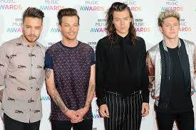 One direction fans have always notoriously hated on simon especially now after he posted about the group's 10th. Simon Cowell Considers A One Direction Reunion Without Harry Styles