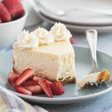 This Vanilla Cheesecake Is Super Creamy And Not As Heavy As Traditional Baked Cheesecake Thank Vanilla Cheesecake Recipes Cheesecake Recipes Vanilla Cheesecake
