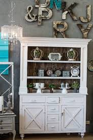 Our Custom Designs Pretty In Paint Medford Oregon Www Facebook Com Prettyinpaint Custombuildfurniture Barndoor Barnw Storing Paint Shabby Chic Home Decor