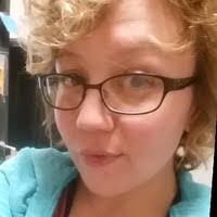 April Kull's Instagram, Twitter & Facebook