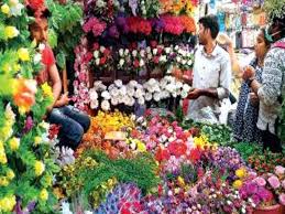 Hot and fresh items are packed right before we load them into your car or the delivery vehicle. Pune Cut Flower Industry Wilts As Plastic Variety Blooms Pune News Times Of India